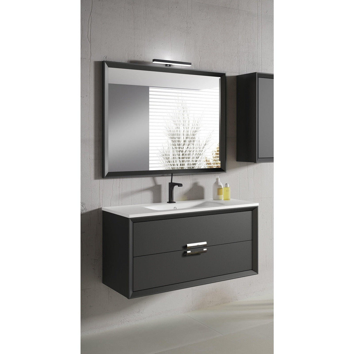 Lucena Bath 32" DÃ©cor Tirador Floating Vanity in White, Black, Gray or White and Silver. - Backyard Provider