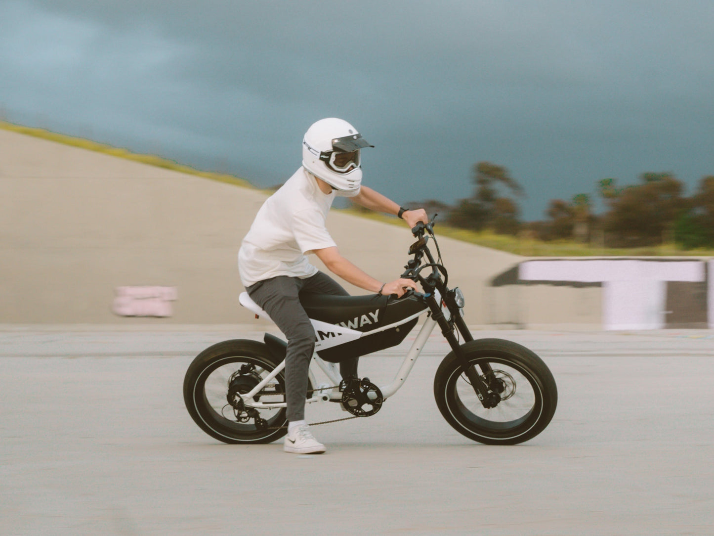 Himiway C5 Electric Motorbike - HMW-C5-BK-US-06