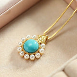 Pearl Pendant Necklace - Elegant Retro Charm