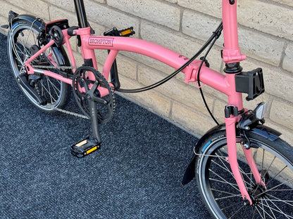 Brompton C Line 12-Speed Mid-HB Flamingo Pink