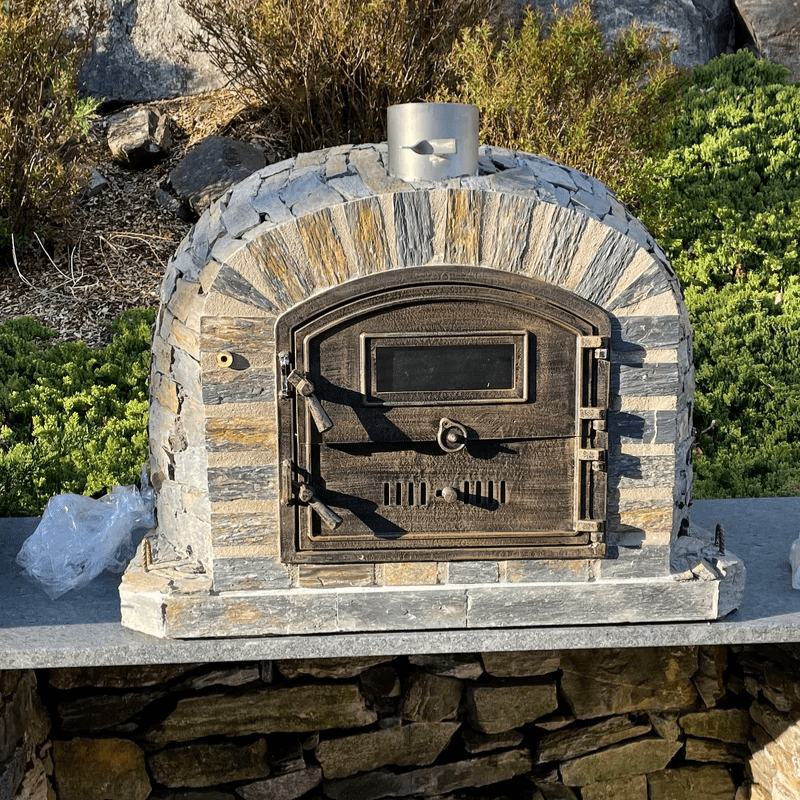 LISBOASTONEFINISHPREMIUMPIZZAOVENBACKYARDCOUNTERTOP
