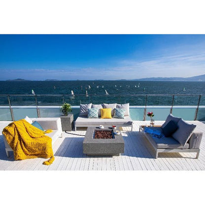 Elementi Manhattan Fire Table