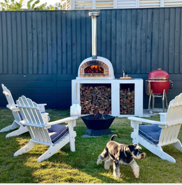 PIZZAIOLI_PIZZA__outdoors__flame_with_flame_with_dog