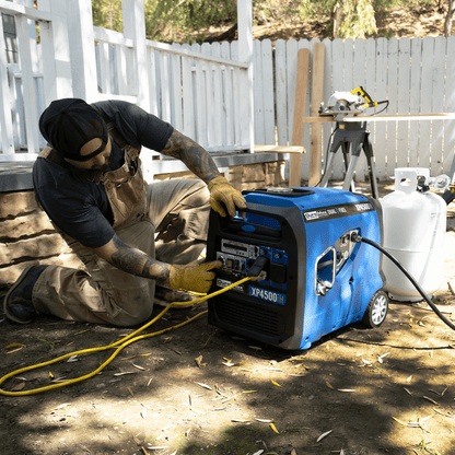 DuroMax 4,500 Watt Portable Dual Fuel Inverter Generator w/ CO Alert - XP4500iH - Engines & Co.