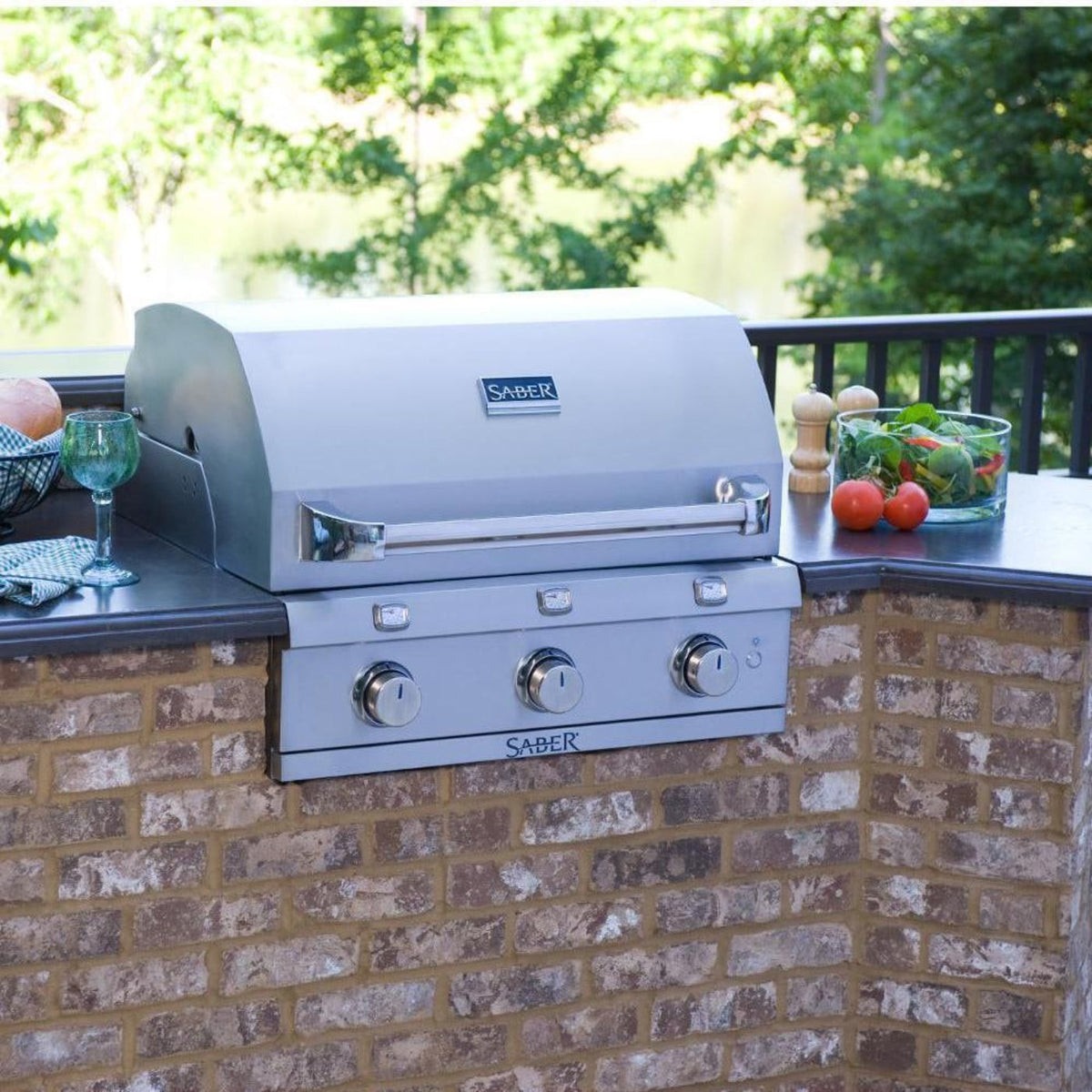 Saber Grills: Stainless Series 3-Burner Built-In Grill (NG) - R50SB0417