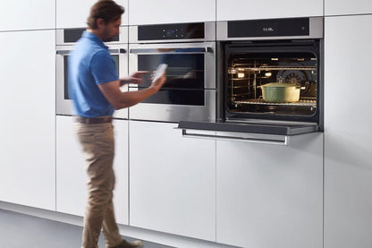 VIKING 30" Single Electric Oven - in Stainless Steel - MVSOE6301SS