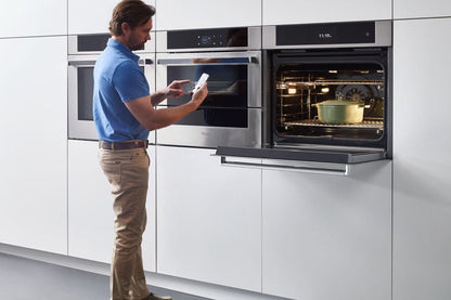 VIKING 30" Single Electric Oven - in Stainless Steel - MVSOE6301SS