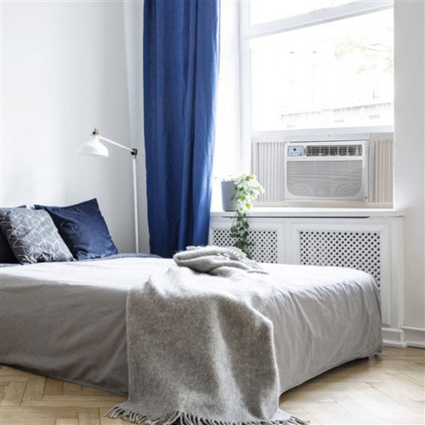 Keystone Energy Star 18,000/17,700 BTU 230V Window/Wall Air Conditioner with Follow Me LCD Remote Control  -  KSTAW18C