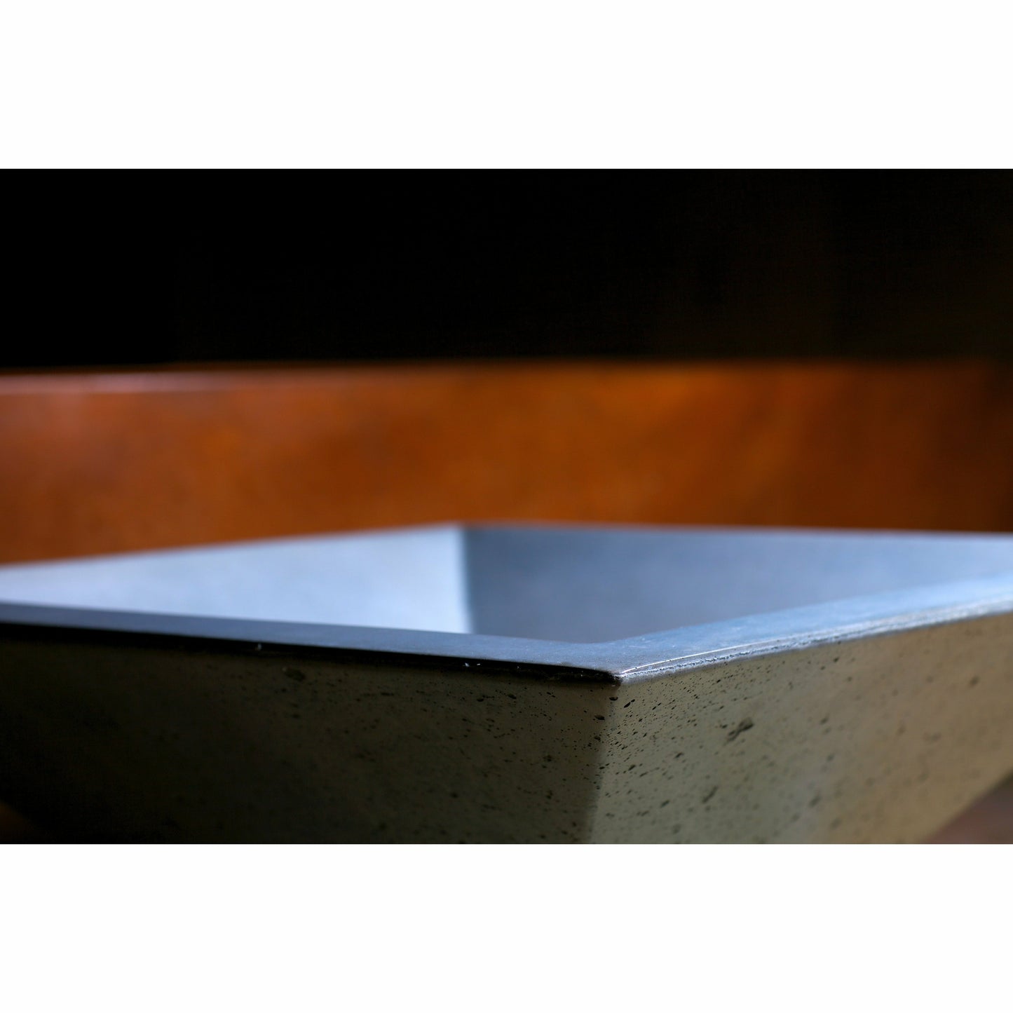 square-planter-small-corner